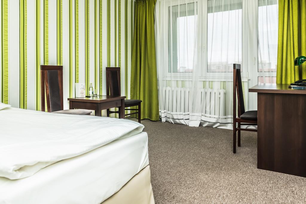 Four Points By Sheraton Breslau Exterior foto